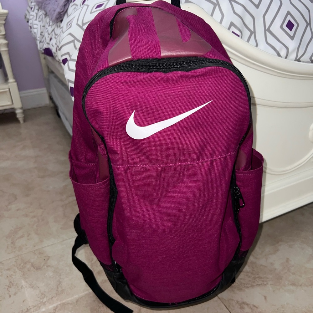 Nike Backpack 🎒